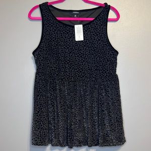 NWT Torrid size 00 leopard peplum top